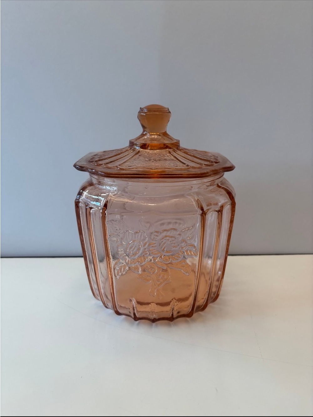 Vintage pink Anchor hocking Mayfair depression glass cookie jar